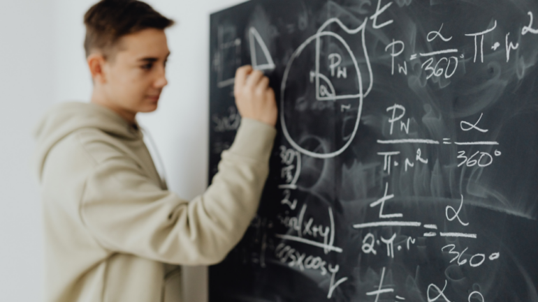 IB MIDDLE YEARS PROGRAMME (IB MYP)